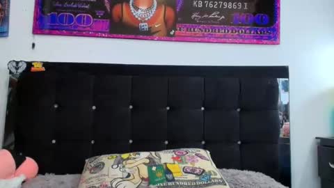 karenth soto online show from October 16, 2025, 7:04 pm