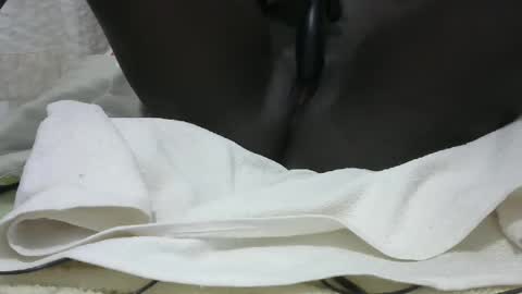 black_hot233 online show from March 12, 2025, 4:46 pm