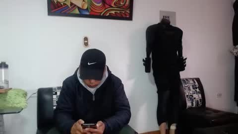 black_hot26 online show from October 25, 2025, 3:18 pm