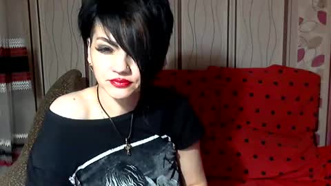 black_hot_01 online show from December 30, 2024, 5:15 am