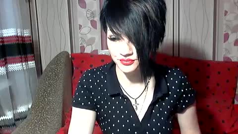 black_hot_01 online show from February 15, 2025, 7:27 am
