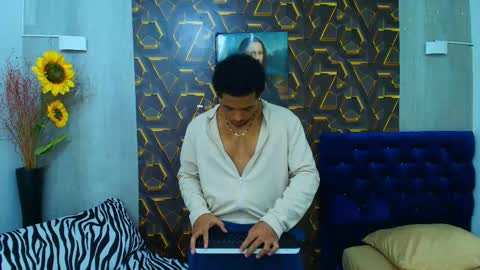 black_king_241 online show from April 29, 2026, 5:00 am