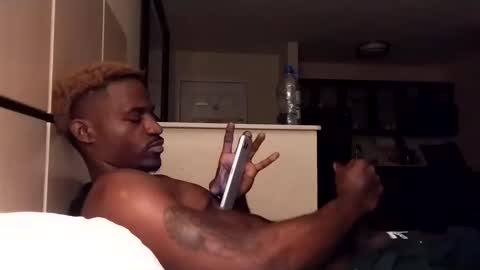 black_mamba2969 online show from December 15, 2025, 4:00 pm