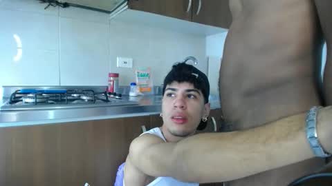 black_men9 online show from March 10, 2026, 12:32 pm