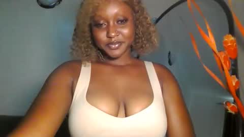 Snapshot of black_paanther chatting on May 24, 2026, 10:42 am black_paanther online show from May 24, 2026, 10:42 am