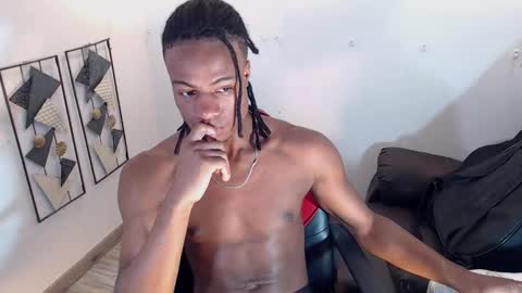 Snapshot of black_raiden chatting on October 5, 2025, 6:28 pm black raiden online show from October 5, 2025, 6:28 pm