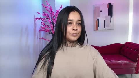 Rousse  online show from November 14, 2025, 3:49 am