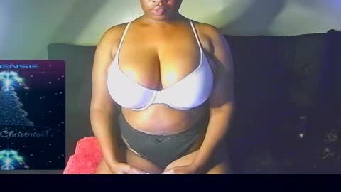 Snapshot of black_sexyfish chatting on December 9, 2024, 8:44 pm black_sexyfish online show from December 9, 2024, 8:44 pm
