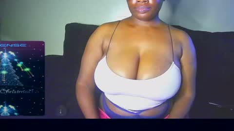 Snapshot of black_sexyfish chatting on December 10, 2024, 9:33 pm black_sexyfish online show from December 10, 2024, 9:33 pm