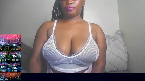 Snapshot of black_sexyfish chatting on February 3, 2025, 7:52 pm black_sexyfish online show from February 3, 2025, 7:52 pm