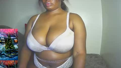 Snapshot of black_sexyfish chatting on February 21, 2025, 12:05 am black_sexyfish online show from February 21, 2025, 12:05 am