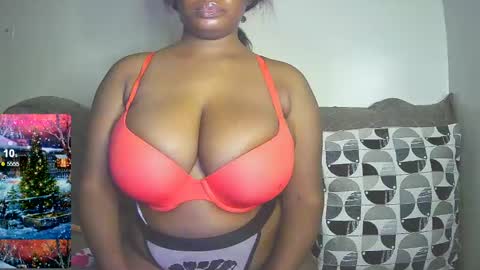 Snapshot of black_sexyfish chatting on February 22, 2025, 11:03 pm black_sexyfish online show from February 22, 2025, 11:03 pm