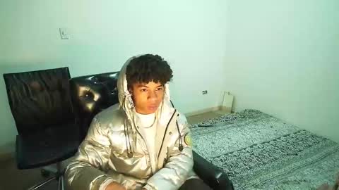 Snapshot of black_tentationx chatting on February 6, 2025, 7:13 am black_tentationx online show from February 6, 2025, 7:13 am