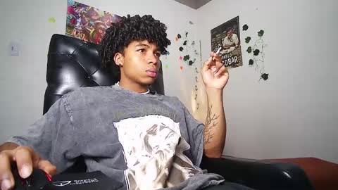 Snapshot of black_tentationx chatting on February 20, 2025, 2:29 am black_tentationx online show from February 20, 2025, 2:29 am