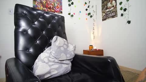 Snapshot of black_tentationx chatting on February 20, 2025, 5:33 am black_tentationx online show from February 20, 2025, 5:33 am