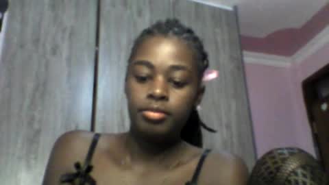 black_vanila online show from June 13, 2026, 12:14 pm