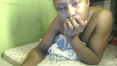 Crystal online show from July 25, 2026, 11:35 pm