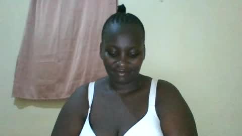Snapshot of blackbeauty002 chatting on June 17, 2026, 11:12 am PACIFICA online show from June 17, 2026, 11:12 am