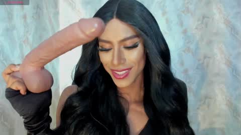 Nina online show from January 19, 2025, 2:49 pm