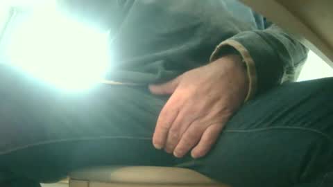 Snapshot of blackberrybill chatting on December 20, 2024, 10:27 am blackberrybill online show from December 20, 2024, 10:27 am
