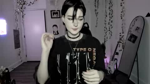 Ella online show from January 15, 2026, 2:49 am