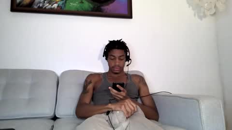 Snapshot of blackbulltitus chatting on October 21, 2025, 11:38 pm BlackBullTitus online show from October 21, 2025, 11:38 pm