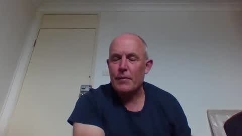 Snapshot of blackdog71 chatting on March 3, 2025, 6:48 am blackdog71 online show from March 3, 2025, 6:48 am