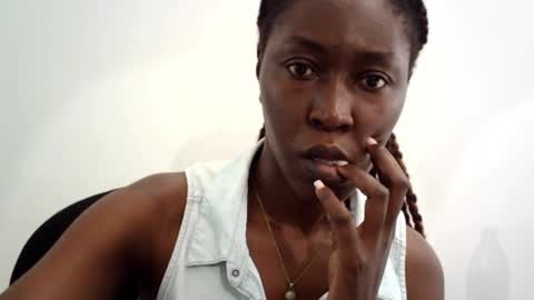 Blackfairy02 online show from October 29, 2025, 9:55 am