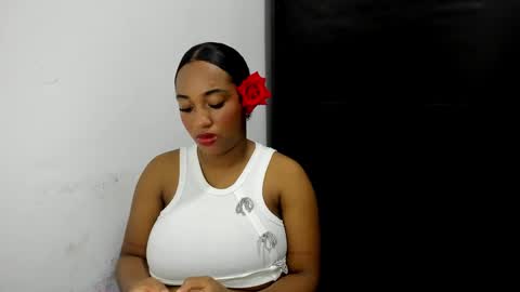 Shophie White online show from October 30, 2025, 1:29 am