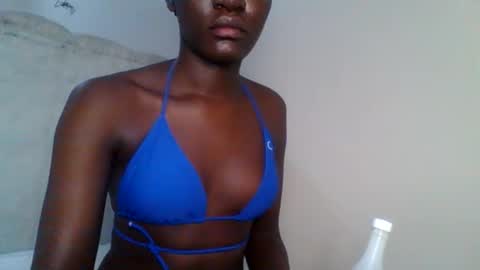 Snapshot of blackmela chatting on September 10, 2025, 3:17 am Blackmela online show from September 10, 2025, 3:17 am