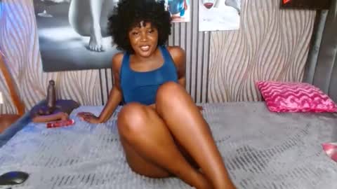 Smiley sylivia online show from April 25, 2026, 12:46 am