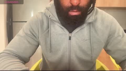 blackmuscles77 online show from April 4, 2026, 2:25 pm