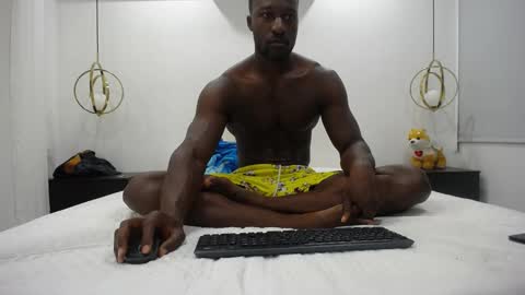Snapshot of blacknikes chatting on December 19, 2024, 9:07 am Twtter 1MikeBeckford Onlyfns beckfordmike online show from December 19, 2024, 9:07 am