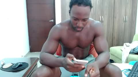 Twtter 1MikeBeckford            Onlyfns beckfordmike online show from June 8, 2026, 2:28 pm