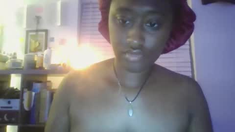 Snapshot of blackprincessstacy chatting on April 25, 2026, 6:16 am ask mme later online show from April 25, 2026, 6:16 am