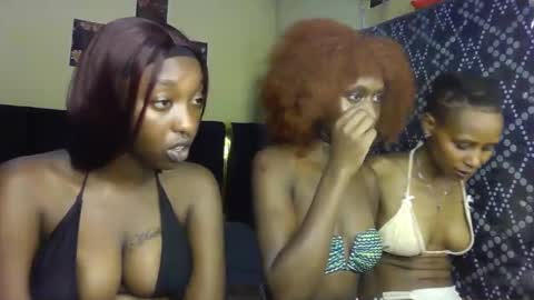 Snapshot of blackqueen2030 chatting on March 26, 2026, 2:33 pm blackqueen2030 online show from March 26, 2026, 2:33 pm