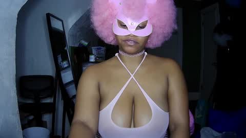 Snapshot of blacksirenqueen chatting on December 15, 2024, 7:02 am Queen Siren online show from December 15, 2024, 7:02 am