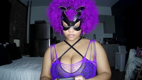 Snapshot of blacksirenqueen chatting on January 11, 2025, 1:59 am Queen Siren online show from January 11, 2025, 1:59 am