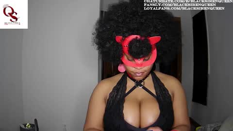 Snapshot of blacksirenqueen chatting on February 23, 2025, 5:12 am Queen Siren online show from February 23, 2025, 5:12 am