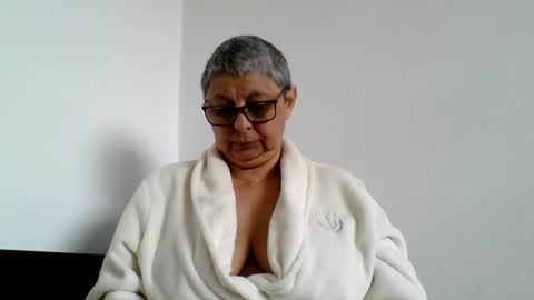 Snapshot of blackwidow05 chatting on May 2, 2026, 9:47 am Black Widow online show from May 2, 2026, 9:47 am