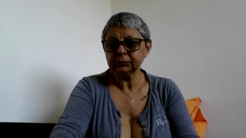 Snapshot of blackwidow05 chatting on May 16, 2026, 9:17 am Black Widow online show from May 16, 2026, 9:17 am