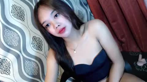 sweetyluna online show from December 15, 2024, 8:04 pm