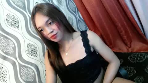 sweetyluna online show from December 26, 2024, 9:37 pm