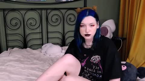 blacky_tea online show from January 5, 2025, 10:29 pm