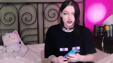 blacky_tea online show from November 14, 2025, 11:24 pm