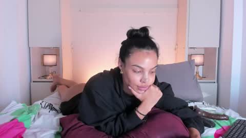 Snapshot of blackywhiite chatting on October 15, 2025, 4:29 pm GRACE online show from October 15, 2025, 4:29 pm