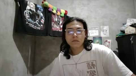 blade_sensual online show from June 19, 2026, 12:42 pm