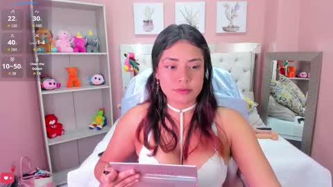 blaiir_moon online show from January 11, 2026, 2:33 pm