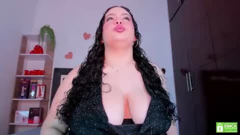 Snapshot of blair_curvy chatting on July 12, 2026, 12:40 pm Blair online show from July 12, 2026, 12:40 pm