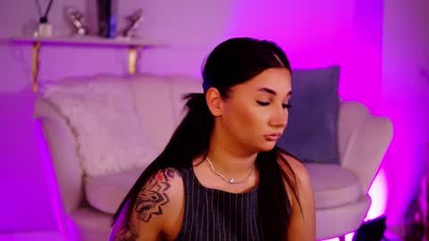 Snapshot of blairbloom chatting on March 15, 2026, 2:01 pm BlaireBloom online show from March 15, 2026, 2:01 pm